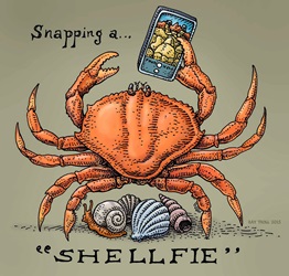 shelfie crab using cell phone to take selfie picture humor t-shirt